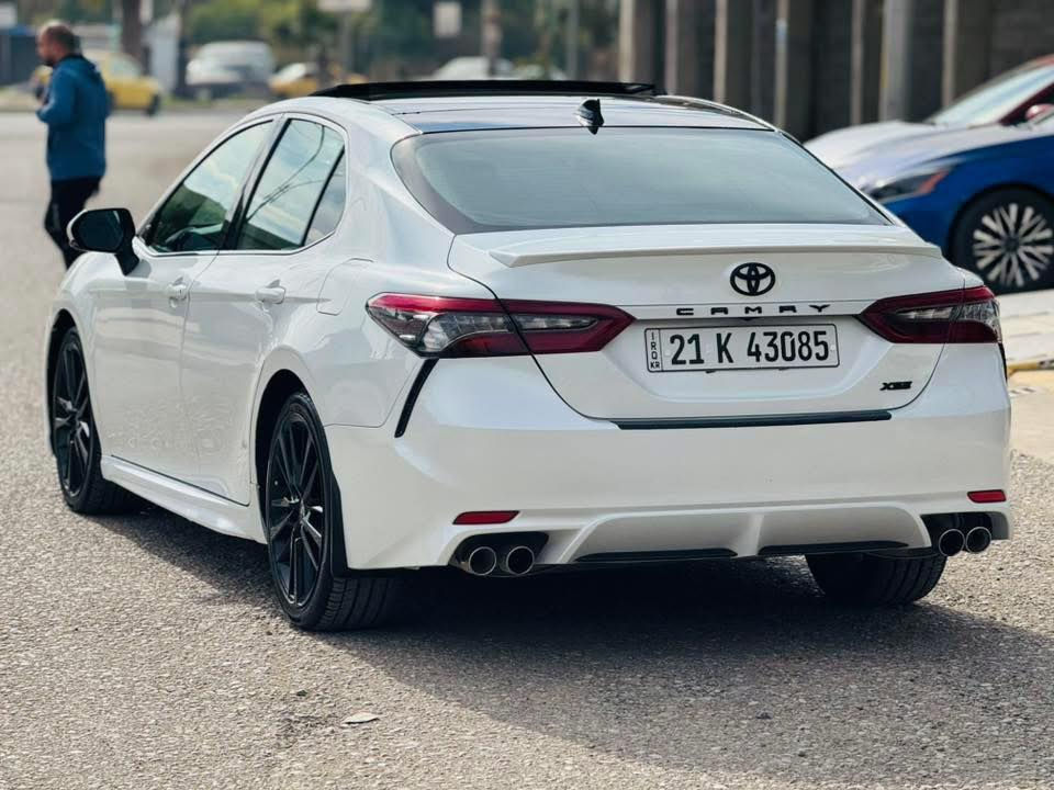 السلام عليكم 
كامري 2023 XSE 
فول الفول 
4 سلندر 
بانورامه داخل احمر بلادي شاشه جبيره شحن واير ليس كامرات جانبيه فول بصمات كامله تشغيل عن بعد هندبريك بصمه اوتو هولد رادار امامي جانبي وخلفي كشنات هيتر تبريد لمس لايتات وبكلايت كوله ليد ويل 19 بلادي وتخم تاير جديد مشدود وبعد كولش هواي مواصفات مذاكرهن حادثه جاملغ السايق والباب مصبوغ فقط وبشرط الفحص ايرباك فقط برده فقط رقم سليمانيه ترقيم جديد البارحه بسمي وكاله تحويل جاهز 
السعر 237 
اي استفسار ***********
