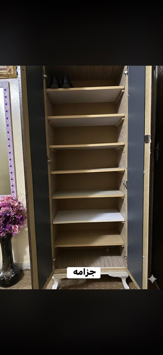 سلام عليكم
اثاث منزل نضيف للبيع

للتواصل 

***********

خاص او واتساب
