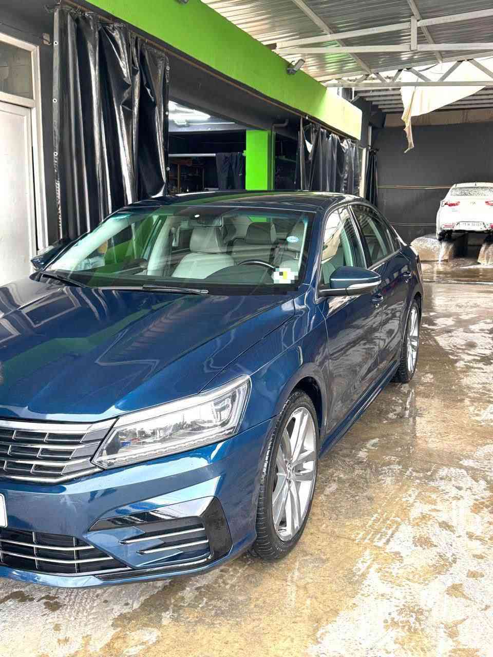 پاسات ٢٠١٨ رلاین Rline
رەنگی نیلی
ناو بێجی
جلد
گێر ئۆتۆماتیک و عادی سەرسوکان 
گێر سپۆرت S
٤ پستۆن
مەکینە ٢.٠ تۆربۆ مەکینە مەرغوب
گێری ٦ نمرە
ڕاداری پێش
ڕاداری پشت
ڕاداری تەنیشت
کامێرا
کوشن هیتەر
کوشن کارەبای
شاشە بیلادی R لەمس CD و Car play و بلوتوز
گێر و مەکینە و تەبرید هەمووی بەشەرت زۆر تازەیە
رەقەمی تازە
سەنەوی تازە
فەحسی تازە
123$
*********** السليمانية, العراق
