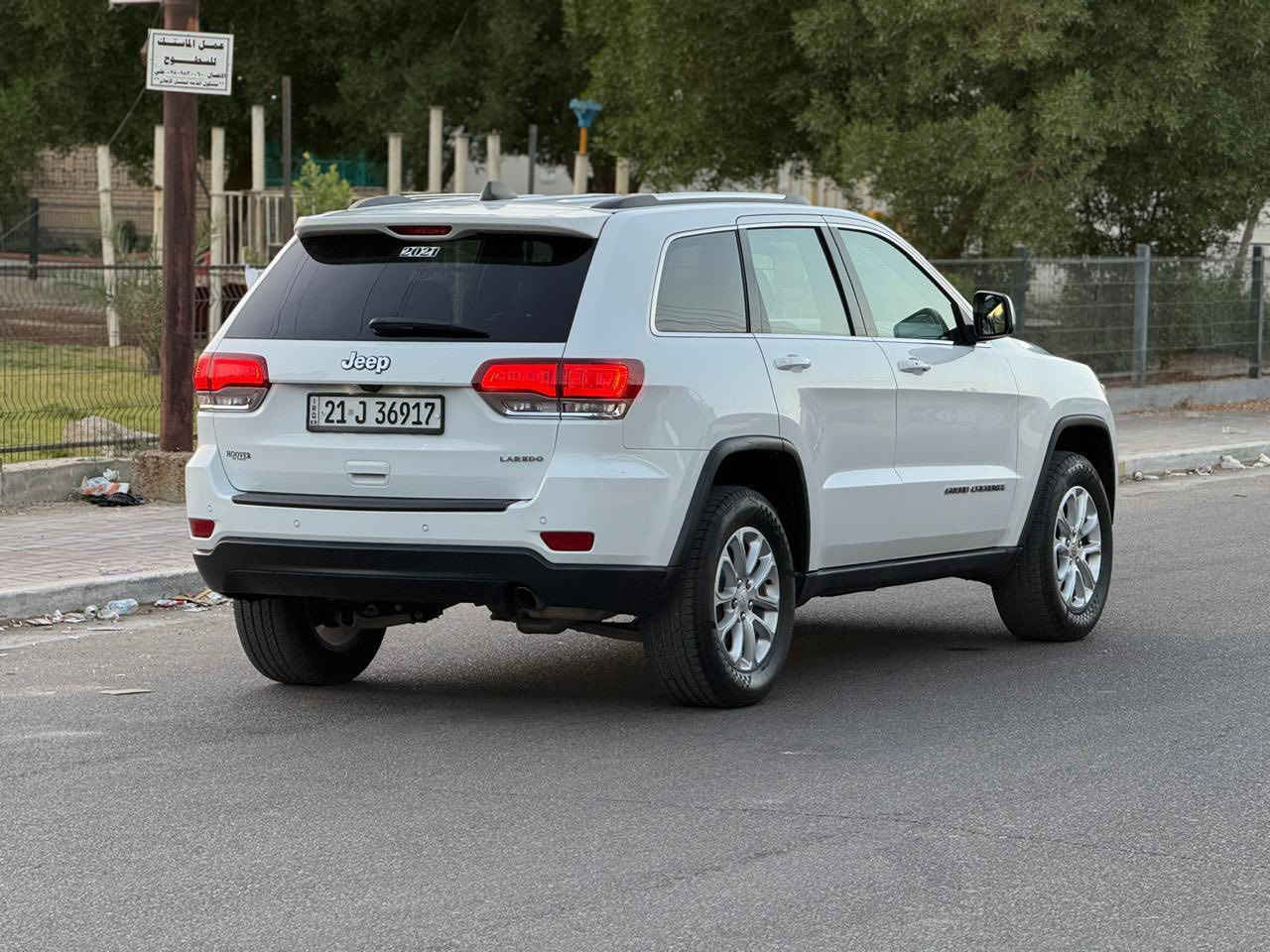 2021 JEEP GRAND CHEROKEE, LAREDO
للبيع او مراوس حسب القناعة

جيب لاريدو وارد امريكي موديل 2021

حادث صبغ 4 قطع امامي يعني بنيد وجاملغ 2

سعر 187 ورقة 

بصمة تشغيل 

كشن كهرباء

رادار نقطة عمياء تحديد مسار 

قطعتين تبريد 

لايت زينون عالي ناصي

شاشة وكامرة دوارة

سيارة ماشية 28 الف 

رقم سليمانية الجديد 

تخم تاير جديد ***********

مكان السيارة بغداد الكرخ قرب شارع مطار بغداد
