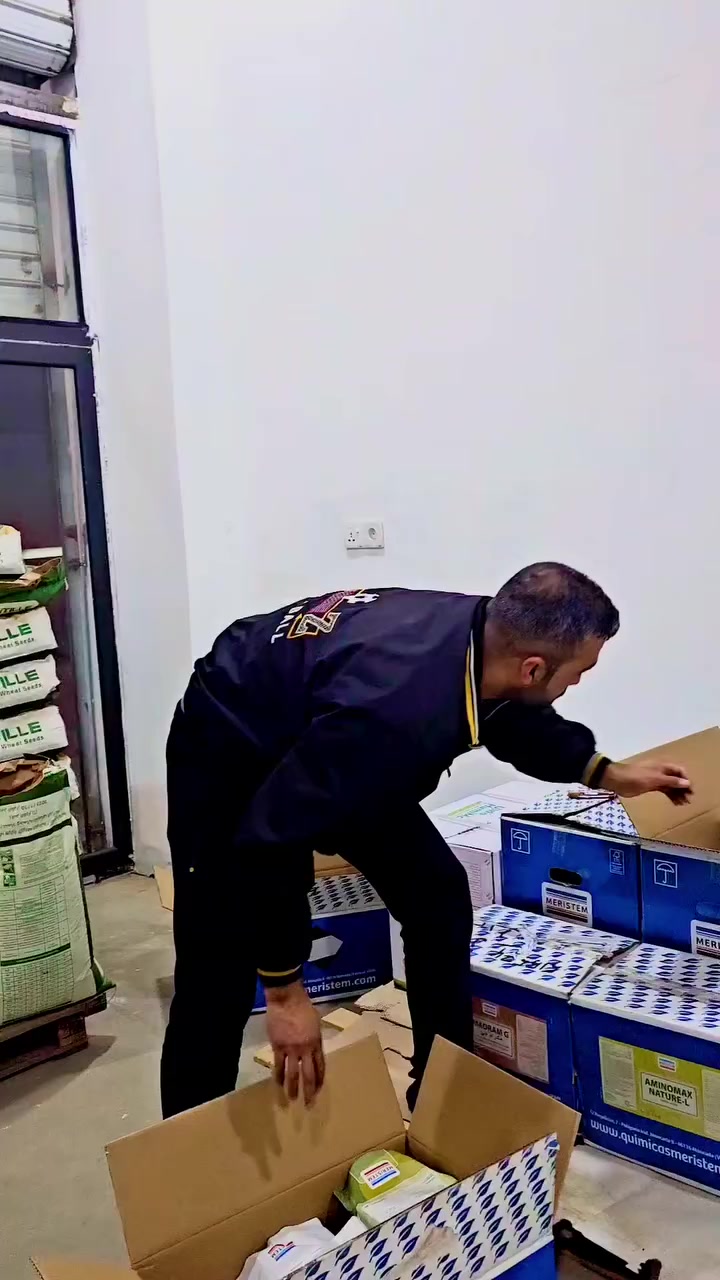 لله الحمد والشكر شكرا لثقتكم بنا.. تجهيز مستمر لمنشط الورقي الاسباني مرستيم عالي الفسفور و نترومازين.. وأيضا يتم تجهيز المنشط الورقي بارور ماكس الألماني 
مكتب الرافدين لديكم لا خوف عليكم 

تابع الصفحه  ليصلك كل ما هو جديد
#الرافدين_للزراعة_الحديثة


**إذا كنت صاحب هذا الإعلان وتريد حذفه لأي سبب، رجاءا أرسل رسالة إلى الدعم الفني**