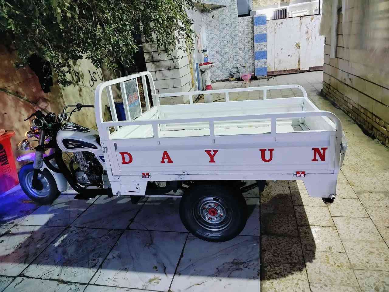 السلام عليكم ستوته للبيع مديل 10 اوراق اصولي شاصي كفاله بديه بلاد مامكصوص محرك مفتوح بستم فقط البوشه مامبدله كهربائيات شغاله جاهزه ترايك وين ماجان السعر خاص مكاني شطره وهذه رقمي ***********
