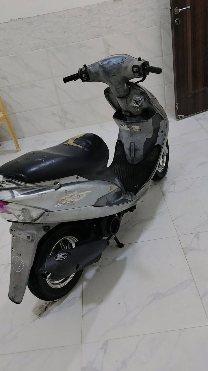 ماكس منغولي بلاد بلاد شلعا ومعدل شكك لكاعع ختم واحد مامفتوح برغي بيها سلف هندر شغال خرسا صوت بلاد ومن تجي جيب وياك مصلح هم مكان كربلاء سعر 500وبيها مجال ***********
