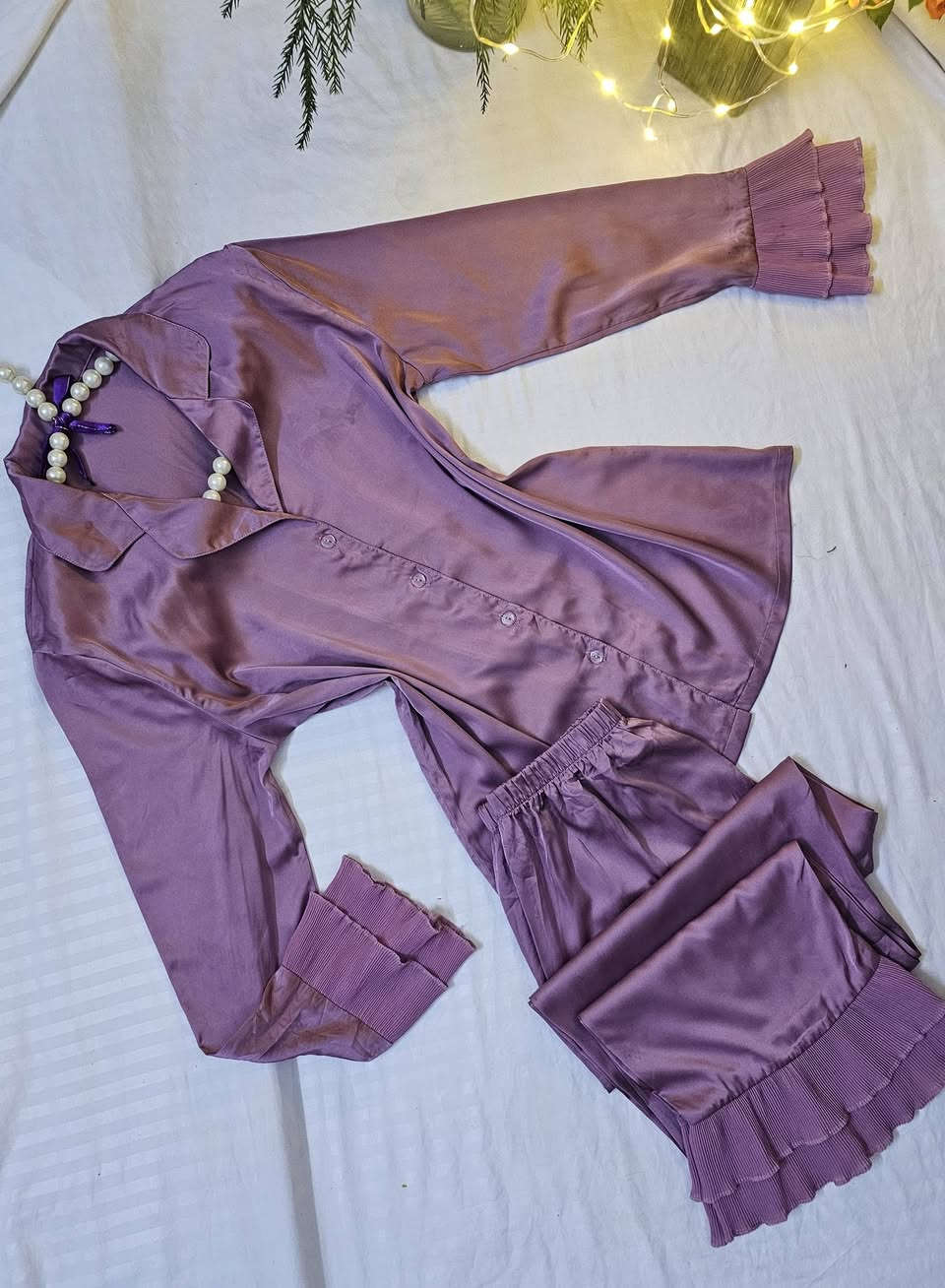 مساء الخير بنات ممكن متابعت الحساب اوفر ملابس نوم تركات ستن


**إذا كنت صاحب هذا الإعلان وتريد حذفه لأي سبب، رجاءا أرسل رسالة إلى الدعم الفني**