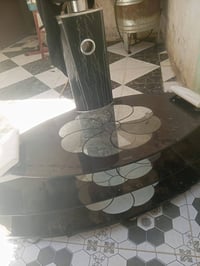 ميز شاشة • جديد • يدلل