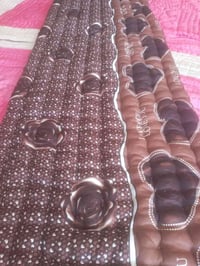 ديباج أصلي • إخياط ناعم • شارع مصرف