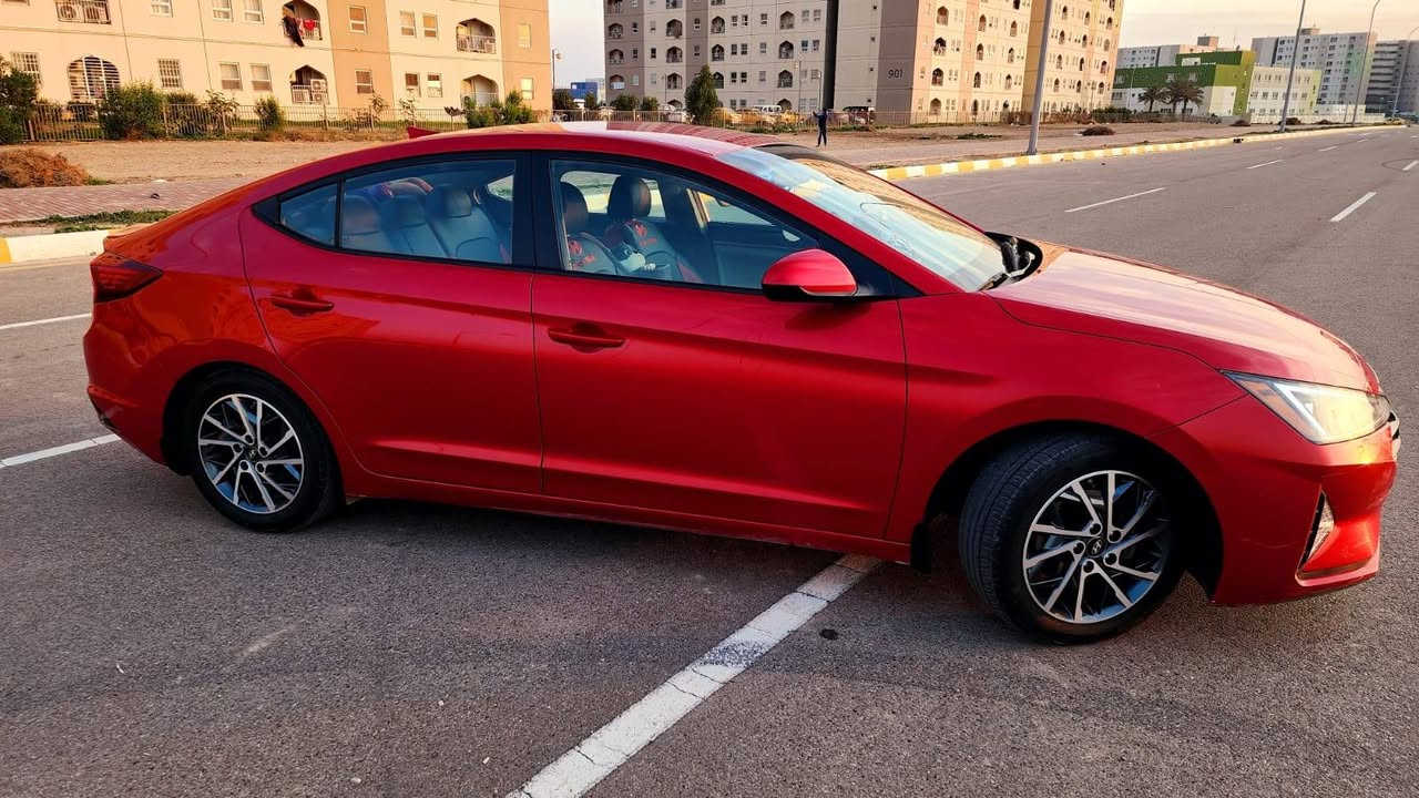 السلام عليكم ورحمة الله وبركاتة
النترا ٢٠٢٠ وارد امريكي محرك 2000 دوش كير Aالمرغوب
رادار أمامي رادارات جانبية نقطه عمياء تثبيت سرعة 
تبريد شاشة مناخ منفصل كامرة خلفية حساسات مانع تصادم كار بلي نظام اقتصادي وعادي ورياضي 
ضررها مرفق بسونار المندلاوي بدون ايرباكات كلها سليمة 
بجم كبس السعر ١٣٤ وبيها مجال مكاني بسماية *********** بي واتساب
