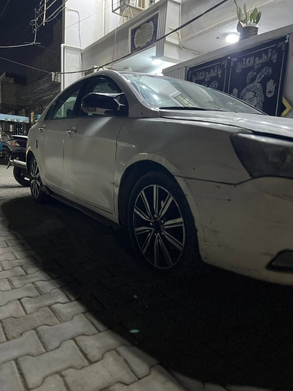 مستعجل مستعجل وبلاش ماكو هيج سعر
ام كراند محور مكينة وگير  وتفرعات كورلا 1800 عليهة ادامة 
 تحويل شرط بيه طخات بصيطة الجناي ابو تكسي تفيدة ب 40 بيهة مجال مكاني بغداد ‭***********‬

