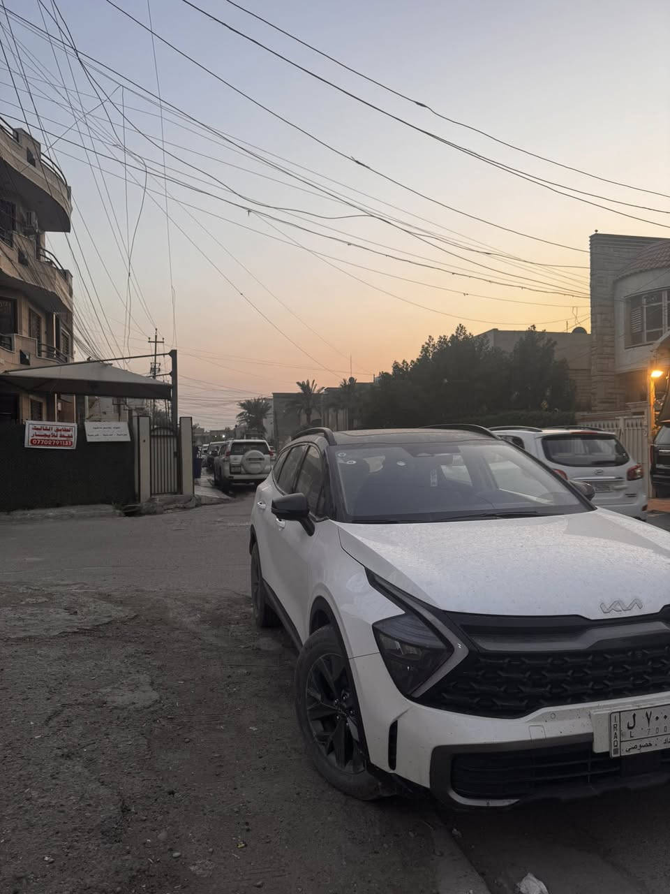 السلام عليكم  خليجي خليجي 
موديل 2022
للبيع سبورتج هايبرد بانزين 
السياره فول واحد على واحد 
بانورما قطعتين
كراسي إماميه كهرباء 
كير ماوس 
حساسات ماميه خلفيه 
رادرات
السياره فول شكو موصفات ابالك موجوده بيه
السياره ماشيه 17 جديده كلش 
مكفوله كفاله عامه من الصبغ والبارد والتبديل 
مراوس سياره اصغر عادي 
رقم بغداد أنطيك هاذ الرقم المميز مو وياه أنطيك رقم غيره 
مكان السياره بغداد البلديات 
السعر 208 دفترين وثمانيه ورقه 
وبيه مجال حك الجيه 
مكان السياره بغداد البلديات او الدوره 
الاستفسار اكثر الاتصال 
***********
