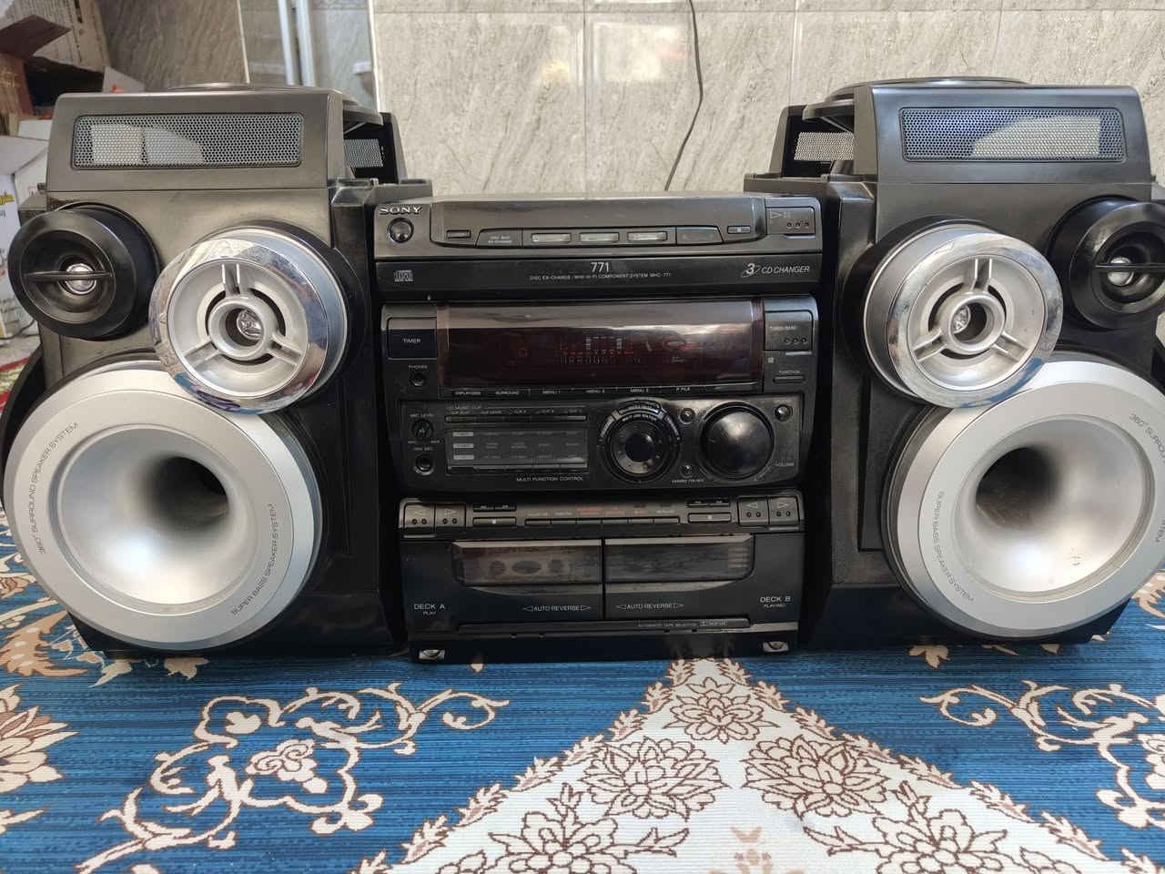 سلام عليكم سستم سوني  دبل كاسيت 3قرص يشغل  اوكس راديو ...ملاحظة السماعات مو سوني اني رهمتهن عليه سعر للبيع 80 الف الجهاز ضخم


**إذا كنت صاحب هذا الإعلان وتريد حذفه لأي سبب، رجاءا أرسل رسالة إلى الدعم الفني**