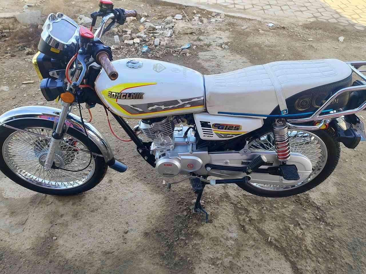 السلام عليكم
تايگر 2025 اوراق سكنر كفاله ماشيه أقل 4000 
 السعر 700  ***********
