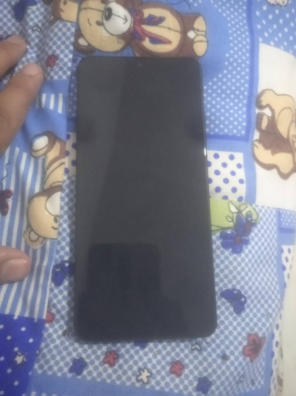 السلام عليكم للبيع الجهاز: Poco X6 Pro (بوكو X6 برو)الذاكرة: 512 جيجابايت (الرام 12 جيجا)النظافة: الجهاز نظيف كلش شخط واحد مابي 120فريم بكل الالعاب معالج خارق علفحص تاخذه لاي مصلح اذا طلع عيب واحد اخذه بلاش جديد مالتة ب550الف اخذته قبل 8اشهر بدون كارتونة فقط شاحنتة اصلية  سبب البيع رايد دراجة اروح بيها لشغلي ورجع السعر 400الف وبي مجال لطيبين  مكاني بابل الحلة شارع 80 حي العسكري موشراي لاتعبني اني رجال جناي ما ابيع وشتري ملاحضة.....صور مو واضحات لان مبايل الي صورت بي تعبان


**إذا كنت صاحب هذا الإعلان وتريد حذفه لأي سبب، رجاءا أرسل رسالة إلى الدعم الفني**