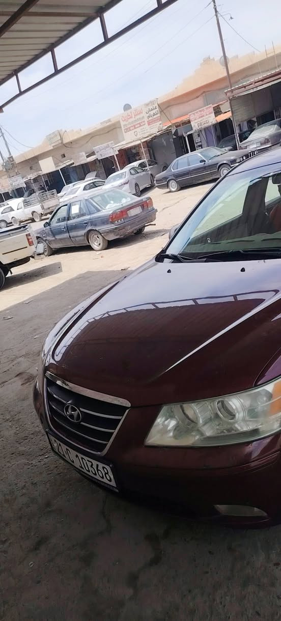 السلام عليكم سوناتا ١٠ وارد أمريكي كلين بيها بارد بل جاملغ الأمامي كير محرك صدر امامي وخلفي  تمام تبريد ثلج تحويل مباشر مكان تكريت عوينات  اتصل ودلل ***********
