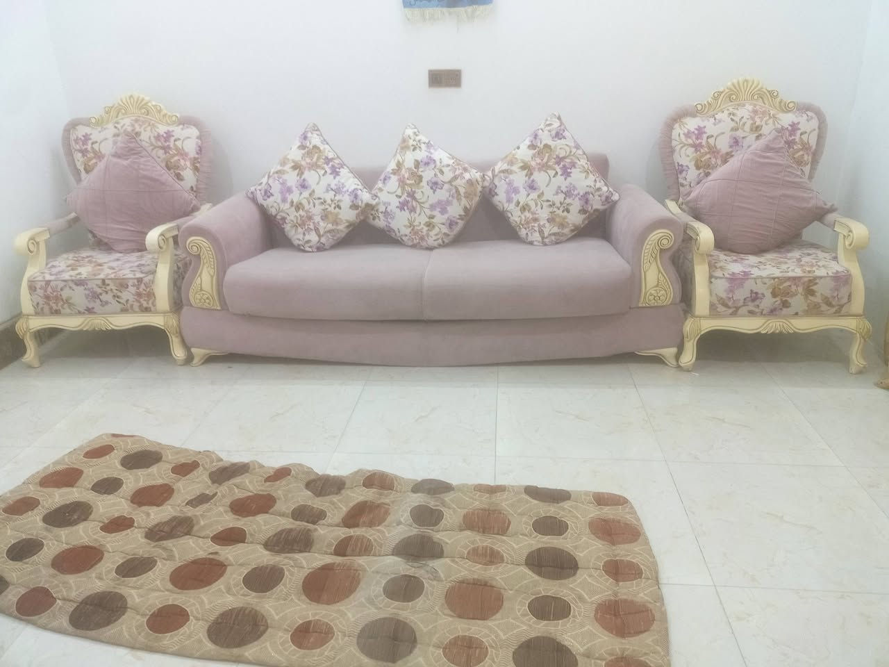 نص تخم تسكام للبيع بلعافيه علياخذه ب150 سعر نهائي  ***********
