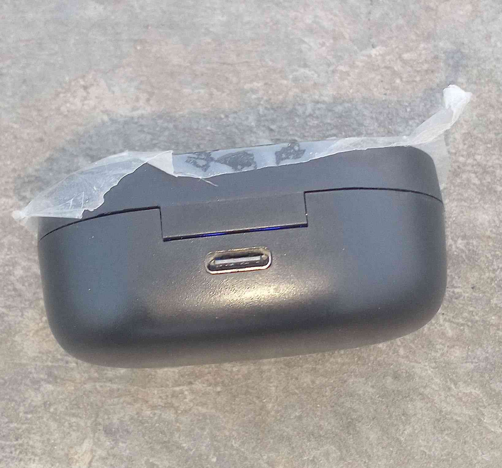 سماعات ايربود
جديد طك الفلين 
سعر 30 الف


**إذا كنت صاحب هذا الإعلان وتريد حذفه لأي سبب، رجاءا أرسل رسالة إلى الدعم الفني**