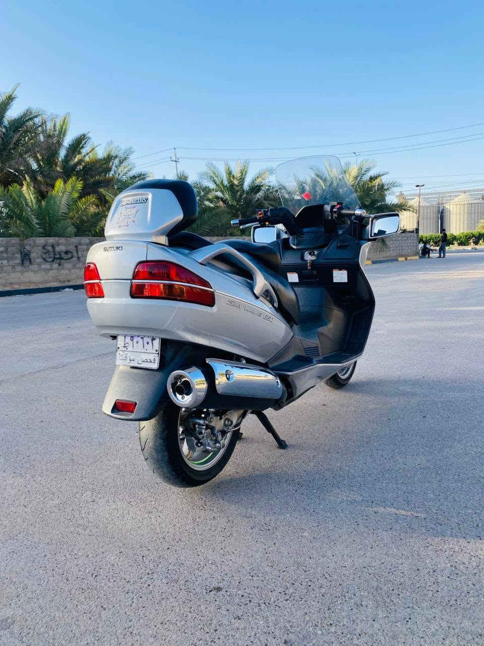 للبيع سكاي ويف 650نص فول 
مواصفات /مري شفط ABSكير عادي واوتو 
دراجه رمبه صار سبوع من طلعتهه من رمبه 
دهن موتل بانزين كله محسن مكاني با***********
الدراجه ماشيه 38السعر26ورقه مكفوله كفاله عامه الدراجه جيب اقوه فيتر وتعال
