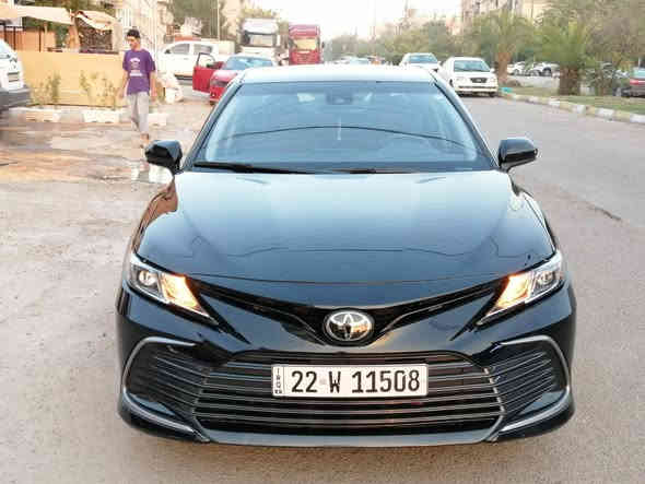 ***********
كامري ٢٠٢٣ جديدة جدا
رايدهة ب ١٨٢ ورقة وبيهة مجال بسيط بعد المعاينه 
محرك ٢٥٠٠ المرغوب 
حادثهة  باب السايق والورا 
ماشية ٦٠ الف كيلو
باسمي السيارة
كشن كهرباء 
شاشة كبيره،، كاميرا دوارة
رادار امامي توقف ذاتي
ويل كب مال افلون ب ٨ ورقات شادلهة
صندوق كهرباء
لايت زنون بلادي
تريد سونار راسلني على الواتس اب *********** ادزلك صور الحادث والسونار
