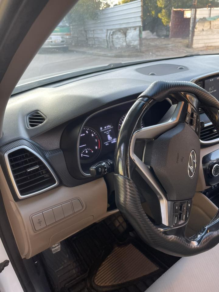 السلام عليكم توسان خليجي للبيع 2019بيها تبديل فقط بنيد اثر طخة وتبدل بدون دواخل مكفولة شواصي لغود كلة كفالة سيارة جديدة شركةالكاصد بصمه 5عدسات شاشة كامرة دوارة ابواب بصمة جديدة احله من صوره ماشية 70حقيقي كير مكينة تبريد تخم تاير كلة شركة جديده سيارة باسمي لسعر185وبيها مجال قليل مكان تقاطع درويش ***********
