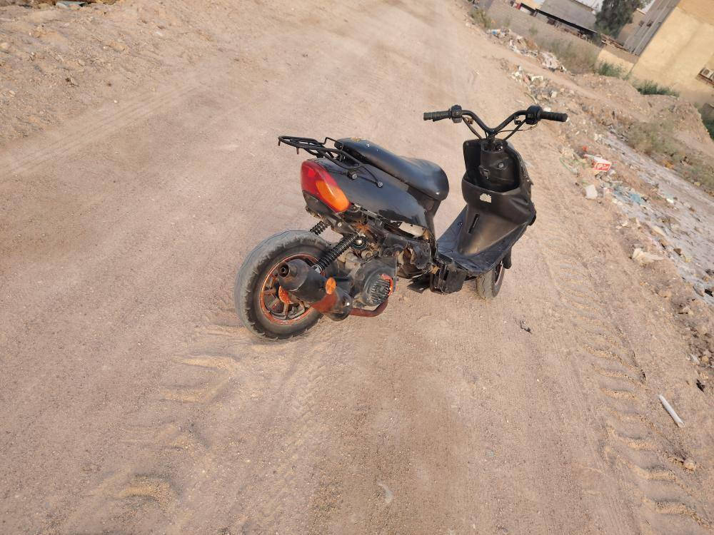 للبيع دراجه 9زروف.. ومحرك Fs الدراجه متروكه ب3 اشهر ف ابيع وهي طافيه ب80 الف الموقع البصره التنومه الاستفسار واتساب ***********
