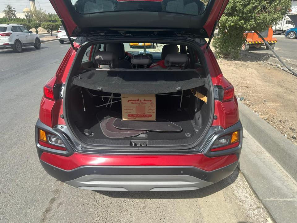 � للبيع هيونداي كونا 2019
🔹 الموديل: 2019
🔹 اللون: ماروني
🔹 المحرك: 2000 سي سي (دوش)
🔹 ناقل الحركة: أوتوماتيك
🔹 الممشى: 42 ألف كم

🔹 الحالة:خليجي
السيارة نظيفة جداً وجاهزة للاستخدام

💰 السعر: يُذكر عند الاتصال (أو قابل للتفاوض)

📍 الموقع: بغداد – الوزيرية
📞 رقم الهاتف: ***********
