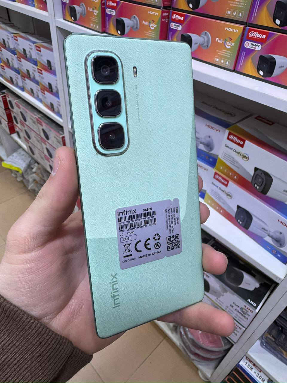 انفنكس هوت50 برو بلس 140الف
جهاز ما مفتوح مابي خلل نظيف مجرد بي طخه بالشاصي بسيطه ما مأثرة ذاكره256رام8+8 
معالج هلوجي100🔥كاميره50ميغا +شاشة منحنيه ضد الكسر
بدون ملحقات سعره140الف بعقوبة فلكه العنافصة 
***********
