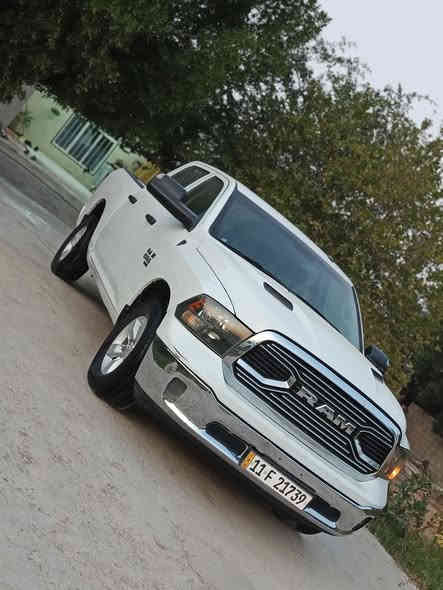 مراوس او بيع حسب القناعه
للبيع دوج رام كلاسك 2022  
رقم بغداد دولي جديد بسمي تحويل مباشر
باب طويل وبدي قصير لمرغوب
مواصفات تحكم ستيرن شاشه حساس امامي وخلفي
شارا بل مري شباك نيكل لايت زنون
مواصفات دوج معروفه كير مكينه بلادي كير اتو 
مكينه هيمي 5700 
مكاني بغداد التصال على رقم  ***********
                                 ***********
