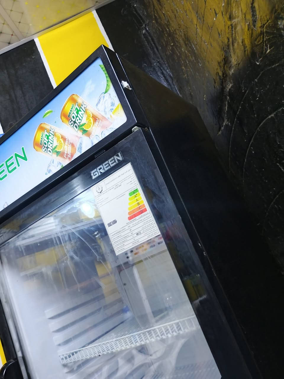 السلام عليكم متاح براد نظافة ١٠٠ السعر ٤٠٠ قفل الاتصال على الرقم ***********
