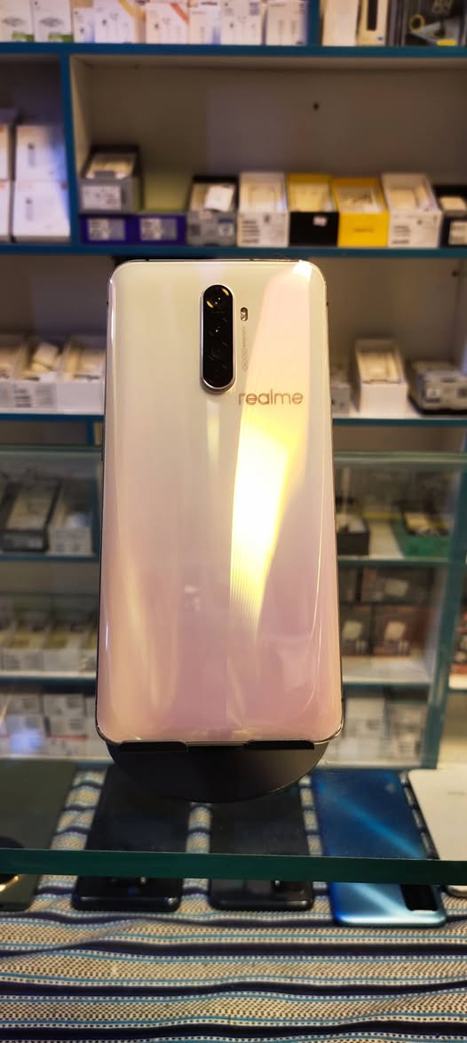 سلام عليكم شلونكم شباب جهازي realme x2 pro
نوع الشاشةSuper AMOLEDحجم الشاشة6.5 بوصةدقة

 الشاشة1080x2400 بكسل (+FHD)أبعاد

 الشاشة20:9نسبة الشاشة84.9 في المئةكثافة

 البيكسلات402 بكسل في كل إنشدرجة السطوع1000

 شمعةطبقة حمايةزجاج غوريلا جلاس 5وظائف أخرى• دعم

 تقنية +HDR10

• تقنية الفراغ اللوني DCI-P3

• معدل تحديث الشاشة 90 هرتز

اسم المعالج Qualcomm Snapdragon 855+ Plus

ملاحضه الجهاز امدل شاشه اصلي 100/100 

سعره 160وبيه مجال مكاني كربلاء كربلاء, العراق


**إذا كنت صاحب هذا الإعلان وتريد حذفه لأي سبب، رجاءا أرسل رسالة إلى الدعم الفني**