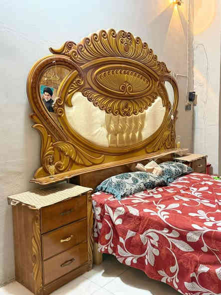 تحيه طيبه 🫴
توجد غرفه نوم للبيع تسكام 👍
تفاصيل الغرفه داخل الصور 👇
الغرفه كلش نظيفه 👍
السعر( مليون ونص)  وبيه مجال 
الي يحب يجي يشوف الغرفه متواجده 
محافظه النجف الاشرف قضاء الكوفه شارع المعمل قرب مدخل شارع محمد ابو صريمه 
👆
للتواصل اتصلو عله الارقام التاليه 👇

*********** متواجد الرقم اتصال او وتساب للمراسله ولستفسار اخوكم ابو مچتبى
