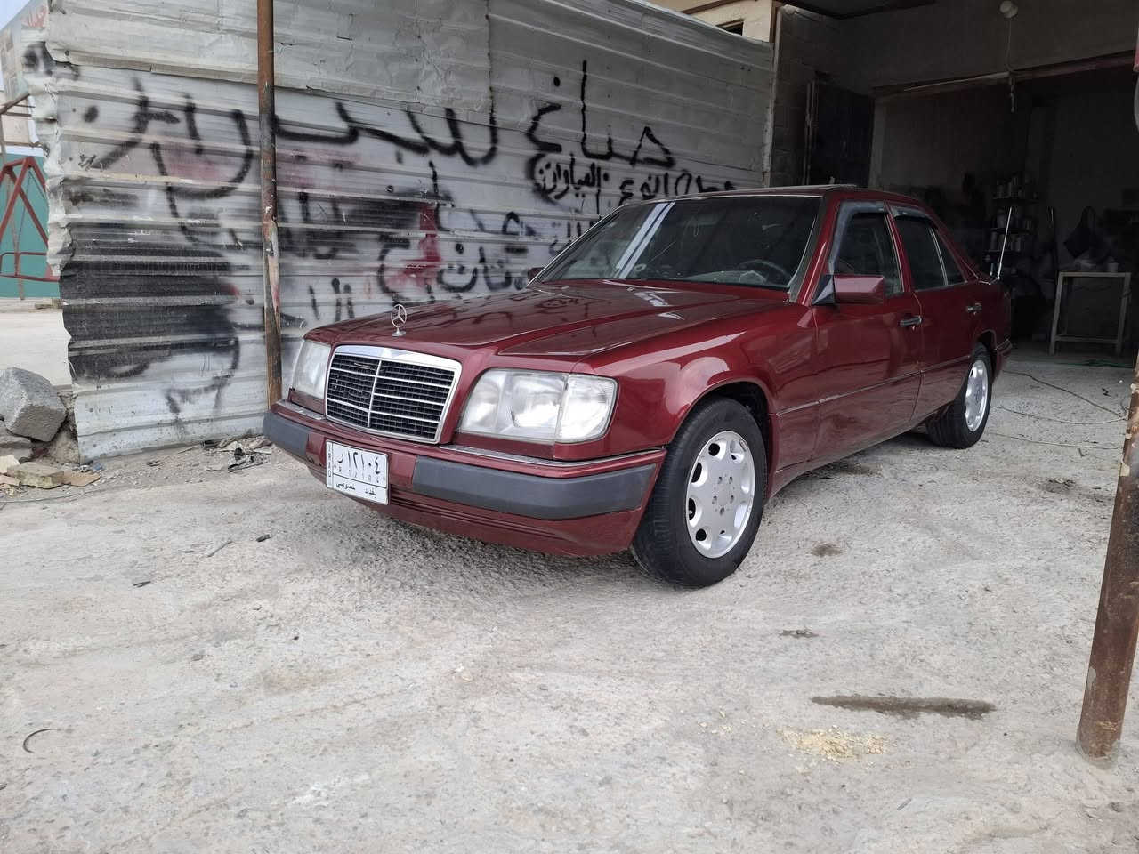 السلام عليكم
دب لبيع سياره جاهزه وحلوه
محرك محور 3000
تبريد وتخم تاير وحداديه جاهزه وبدون ضربه قويه
بيع او مراوس
مكاني سوق الشيوخ  ♥️🫡✋️

سعره 68وبيه مجال
***********

