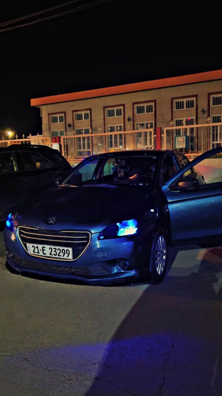 بيجو ٣٠١ خليجي
موديل ٢٠١٥
تبريد كير و مكينة ابشرط 
شاشة جبيرة كامرة
كير اوتاماتيك 
سيارة خليجي كفالة عامة صدر و الطيارات بالشرط بيه ٣ قطع بدون دواخل بدون ايرباكات 
تحويل غرامة ابشرط سنوية و رقم جديد ثاني يوم احولك السيارة باسمك
 ماسيحة اوتو 
سيارة نظيفة جدا 
٤ جامات كهربائي

***********

بيجو ٣٠١ خليجي
موديل ٢٠١٥
تبريد بة شةرت ،
كاميرة،
شاشة كةورة ، 
٤جام كاهرباي
كير اوتاماتيك،
كير و مةكينة بةشةرت فةحس
سةيارةكة لوكة مةسرفي دينازيكي تيا نيية 
سي بارجة بوياخة بي ناو كرتن 
ماسيحة اوتو
تةحويل بةشةر سةنةوي و رةقةم نويية 

*********** أربيل, العراق

