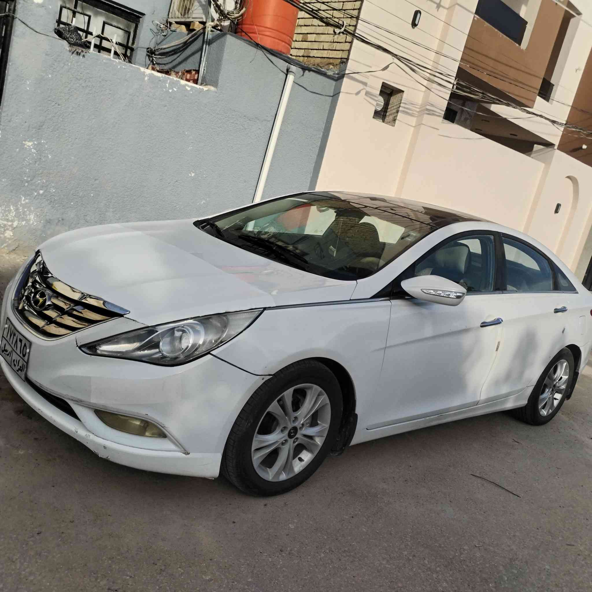 السلام عليكم
سوناتة مضلع مديل 2011 خليجي 2400
فول مواصفات عدا البصمة
بنراما شفتات ستيرن مري شفط كرسي كهرباء تبريد قطعتين فول هدا البصمة
السياره بيها قطعتين صبغ وبيها البنيد راجعة علي سياره ومسحوب ومعدل عايز تكحيل. نصبتها حلوه 
تبريدها عايز كمبريسر ، 
السعر ٩٧
وعليها غرامة ٧٥٠ يعني خمس ورقات تنزل من سعرها
يصير ٩٢
 العنوان النجف الاشرف 
للاستفسار
***********
