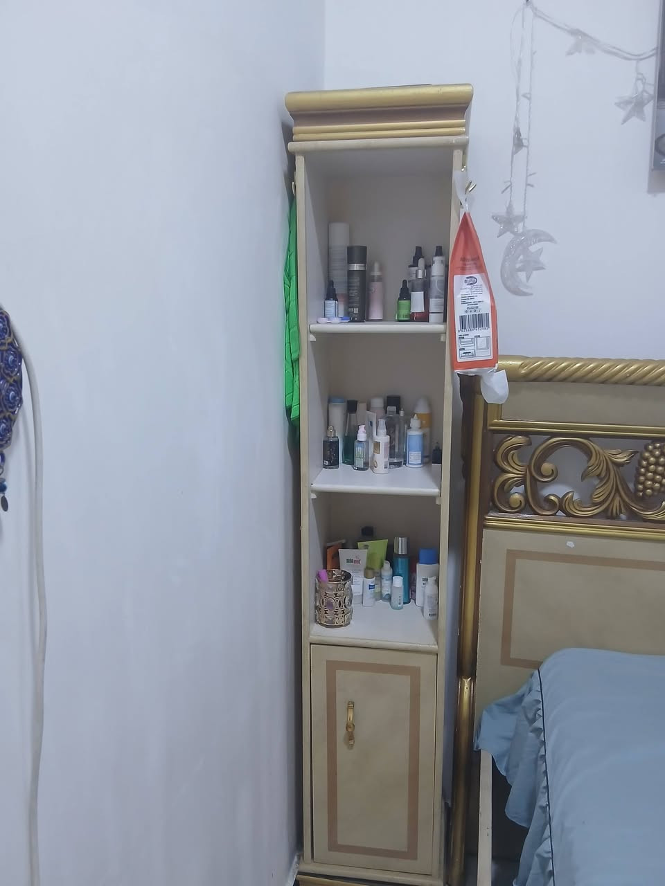 غرفه نوم كويتيه نضيفه للبيع المكان البصره الجزيره السعر واتساب/***********

