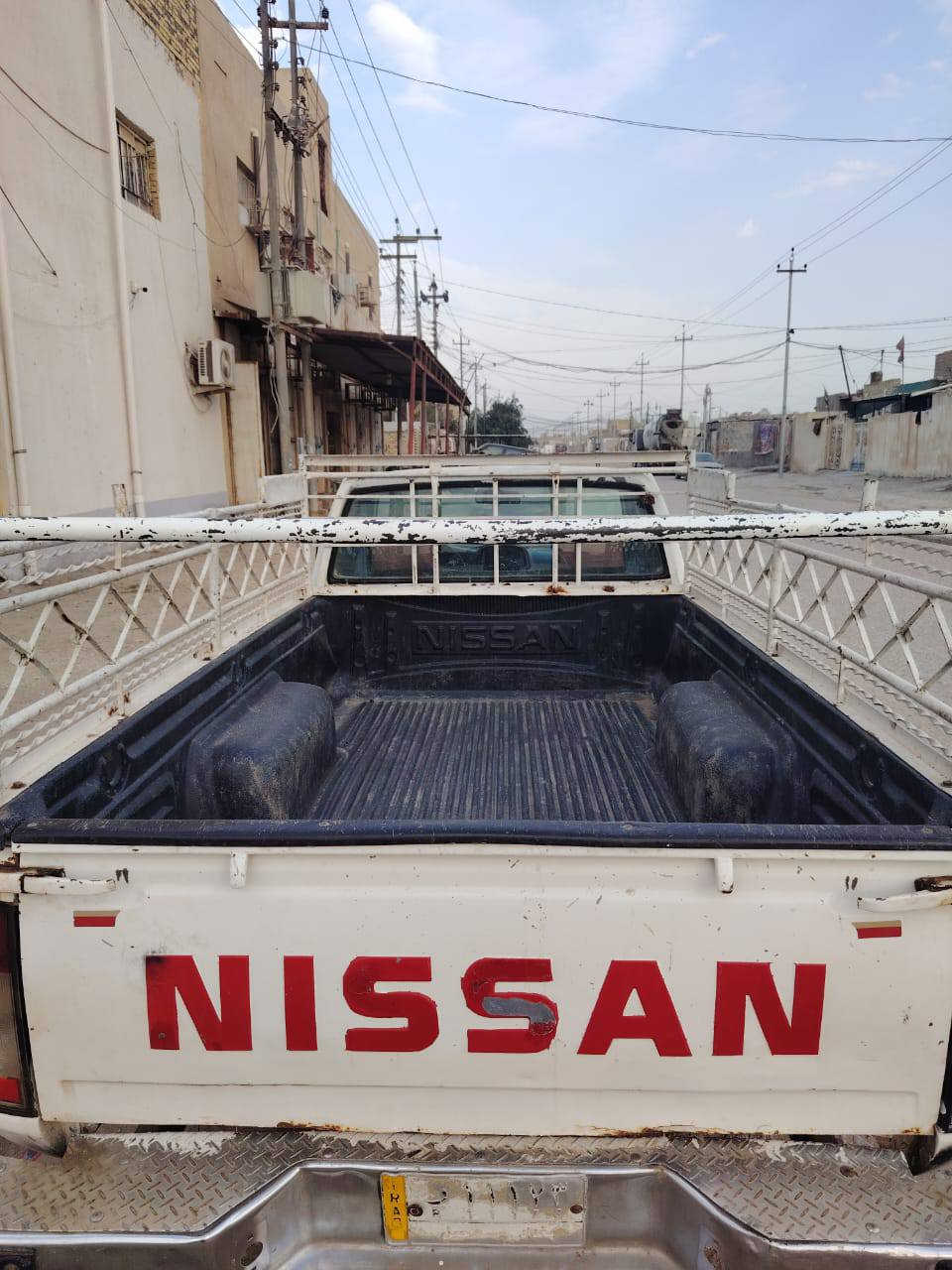 نيسان 2001 مقفوله من الضربه رقم بغداد راعيها الشرعي بالعماره للبيع بالعماره فقط السعر60
***********
