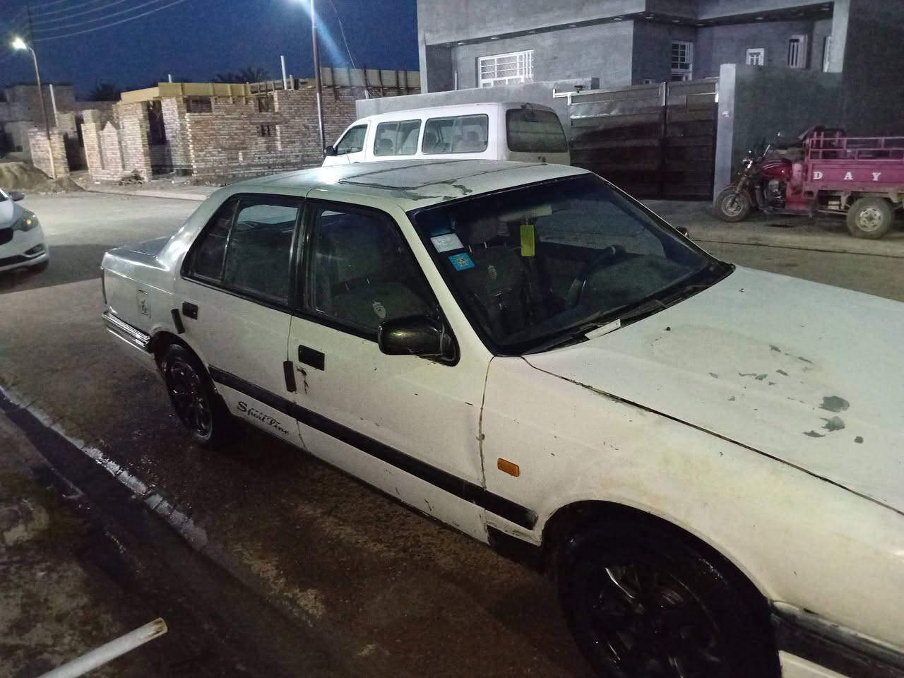 السلام عليكم مازدا ١٩٩٠ ٤سلندر سياره خير من الله رقم انكليزي تحويل او وكاله مكان السياره طارميه باسمنا السنويه كيرعادي ويل كب شاشه تاب السعر ١٩ ورقه ***********  *********** سياره ياباني
