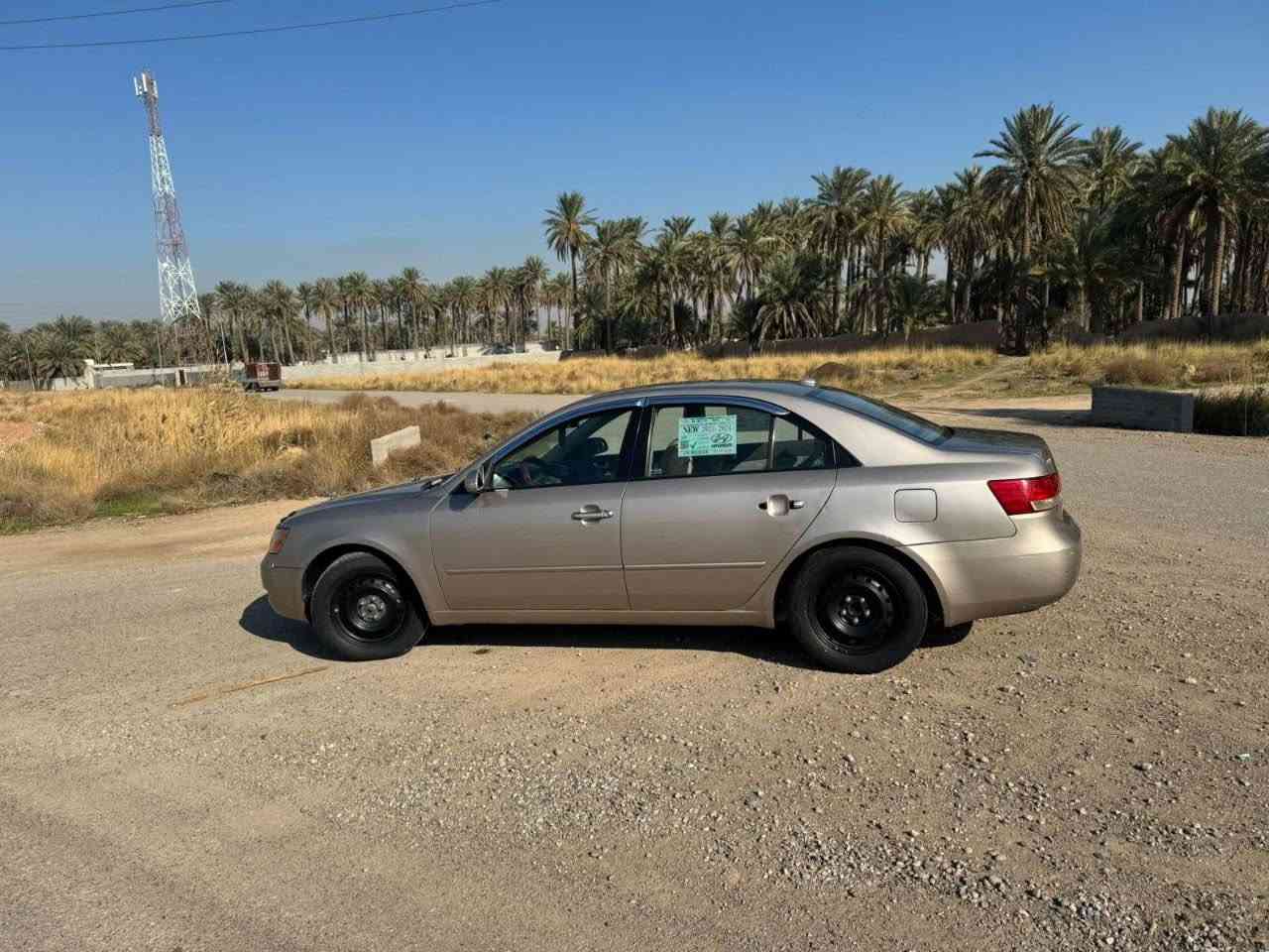 السلام عليكم
سوناتا 2008 للبيع 
محرك 4 سلندر 2400 دوش 
رقم بغداد بأسمي 
سنويه مجدده قبل 15 يوم 
سياره جاهزه وجديده 
كهربائيات كلها شغاله 
تخم تاير جديد
صدر امامي خلفي جديد 
العنوان : ديالى- المقداديه - ناحية الوجيهيه
***********
105$ وبيها مجال
