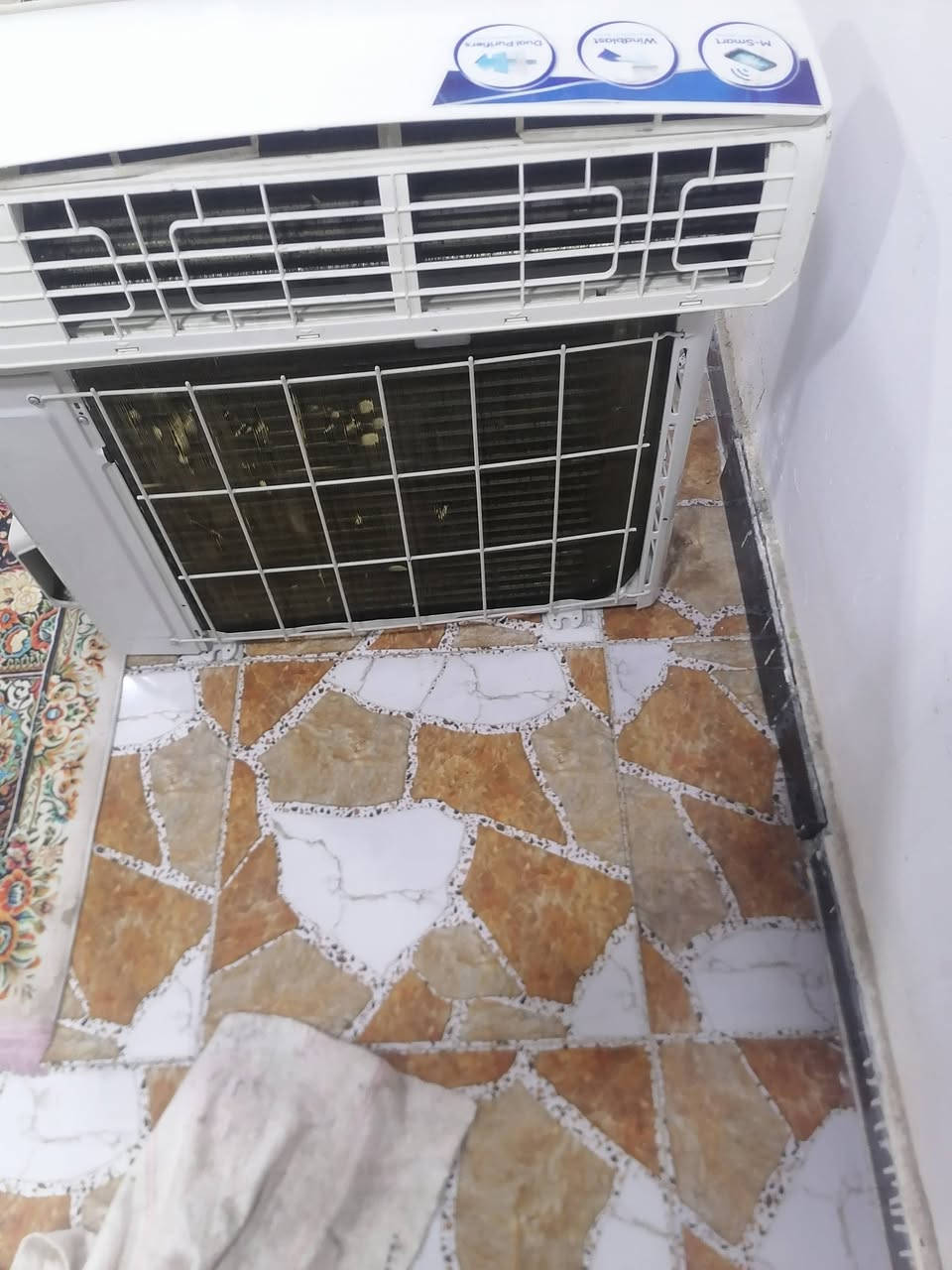 سلام عليكم سبلت ميديه للبيع طن ونص كامل سعره 300 مكان الامين الثانيه شارع نواب تواصل ***********
