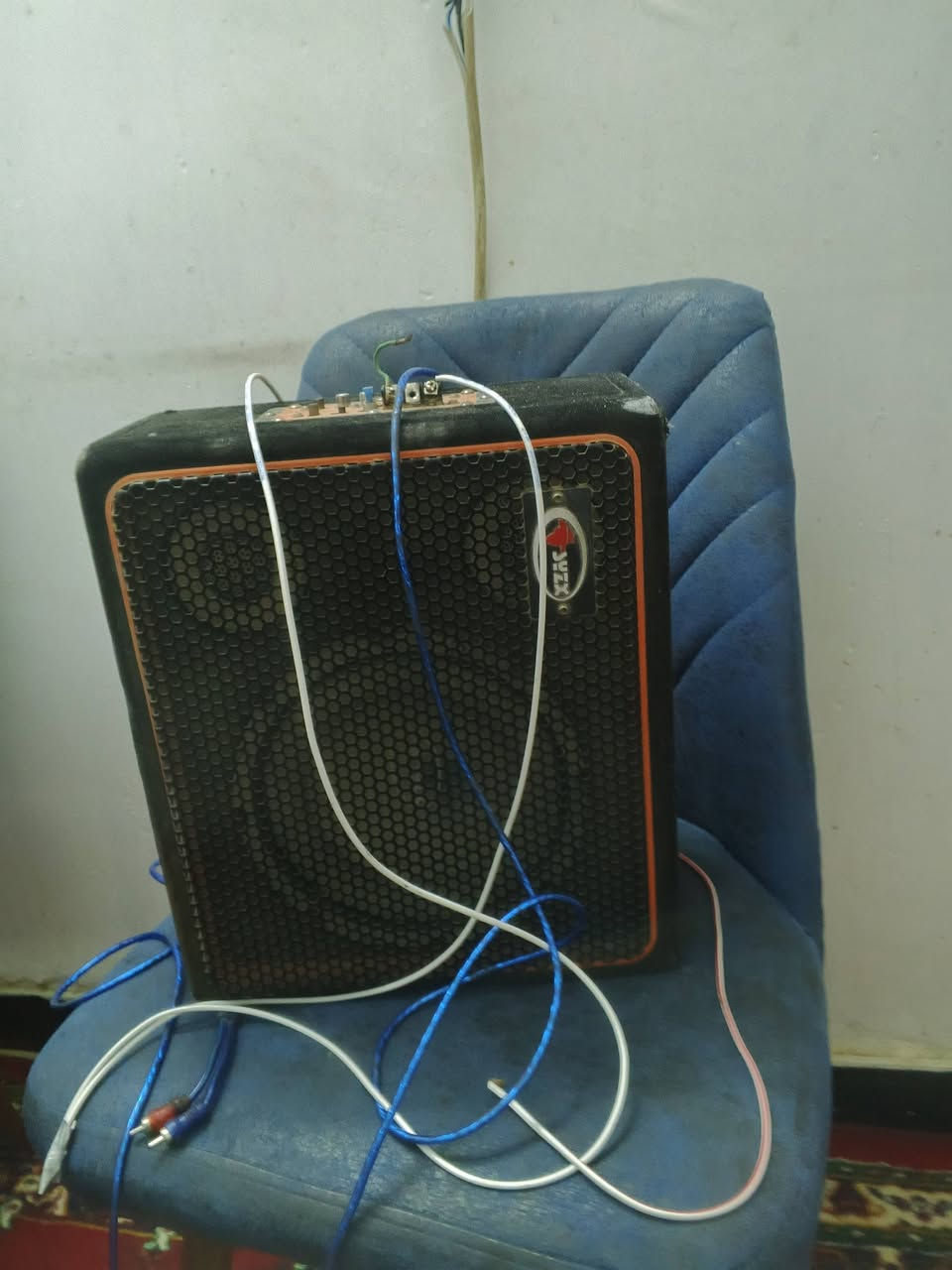 دمام للبيع جديد ونظيف عالشغل سعره 50 وبي مجال قليل ***********
