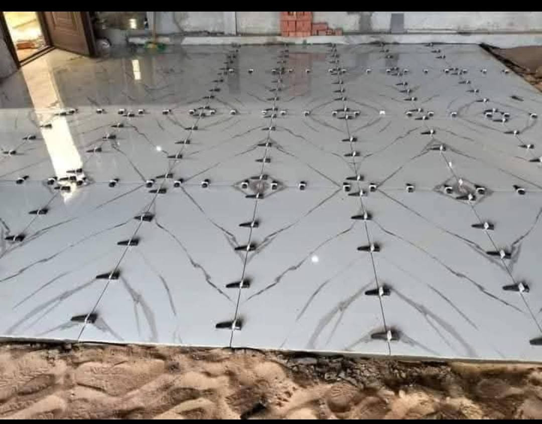 السلام عليكم اصطه سراميك ارضي وجدار استلام هندسه وهاذا شغلي داخل الموصل فقط ***********
