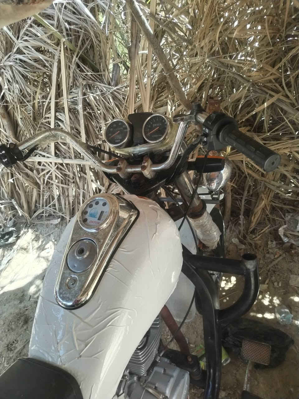 موديل 17 سعره مليون وسبعميه وخمسين وبيه مجال ***********
