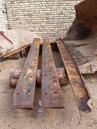 للبيع سجاجين عدد 3 الطول 290 الاستفسار 07705512538