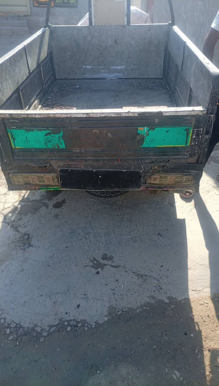 السلام عليكم بدي للبيع نضيف كلش 
سعره 250وبي مجال قليل مكان حله صيطرت للآثار


**إذا كنت صاحب هذا الإعلان وتريد حذفه لأي سبب، رجاءا أرسل رسالة إلى الدعم الفني**