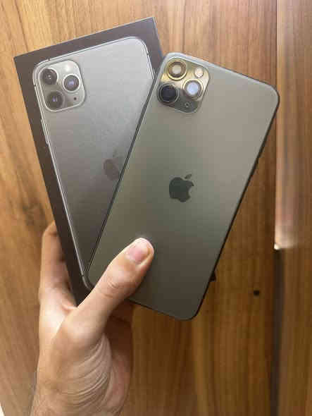 السلام عليكم

11 PROMAX
بطاريه 86
ذاكره 256
لون زيتوني 
ملحقات كارتونه
مستبدل شاشه اصليه 
سعر 310 مكاني بغداد 
رقمي ***********
