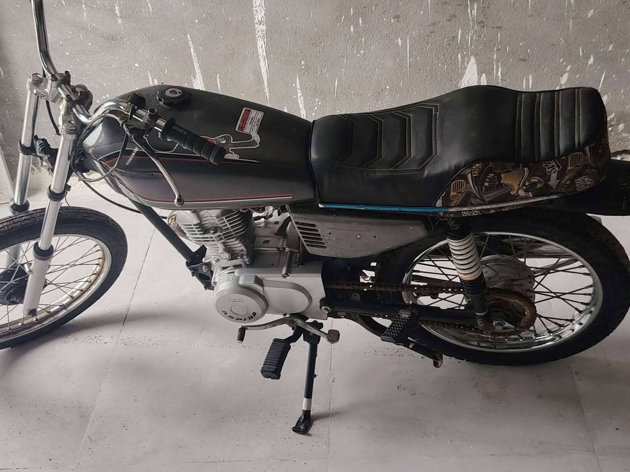 سلام عليكم دراجه بدون للبيع مكفوله سعر 600وبيه مجال اني مكلف بنشر هذا رقم راعيها ***********
