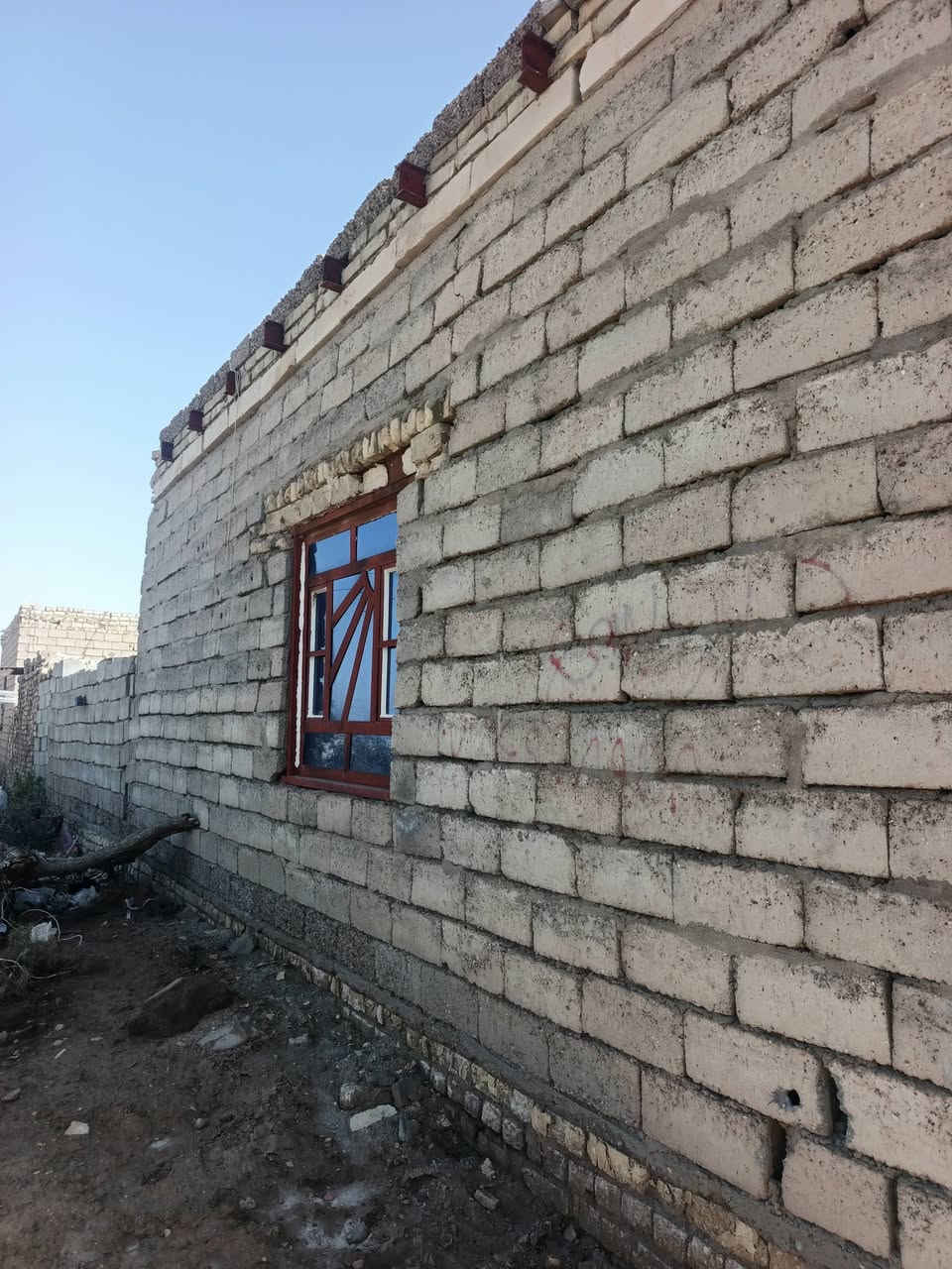 بيت اللبيع مناسب المدثره خلف مستشفى البيطره ***********
