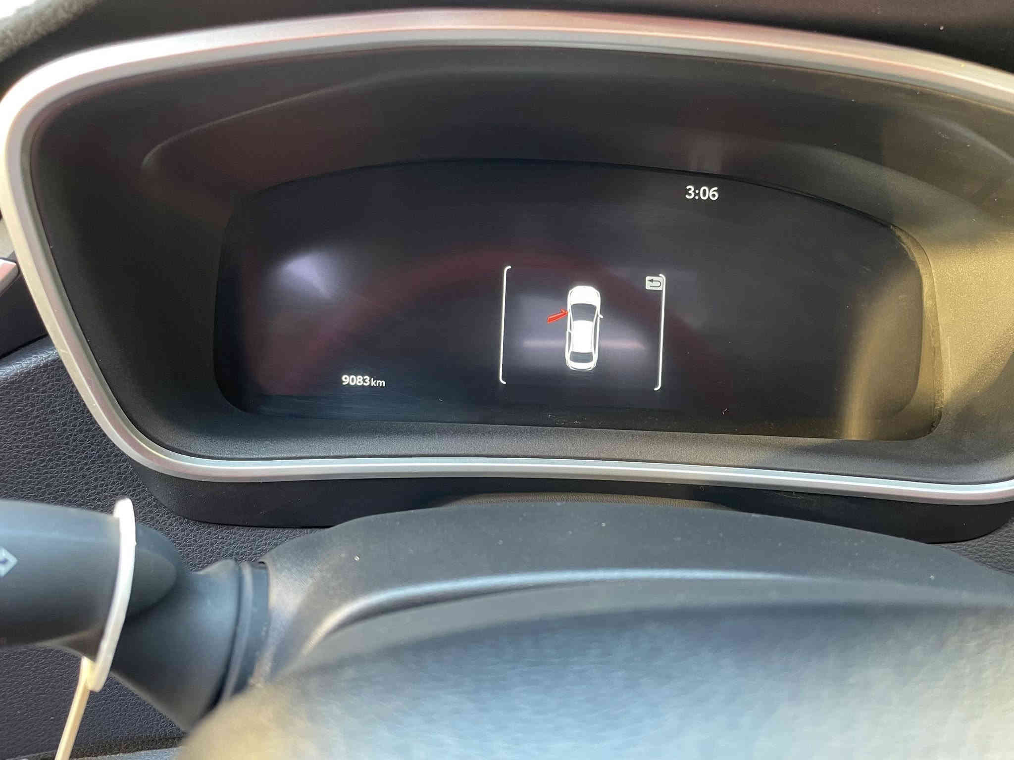 السلام عليكم 
كورلا هايبرد 2025 
عداد الكيلو متر 9 الاف
رقم بغداد تحويل مباشر 
مواصفات السيارة 
فتحة 
بصمة 
جلد اسود + ماروني 
كشن السائق كهرباء 
شاشة 
كامرة دوارة 
شاشة ديجيتال 
السيارة مكفولة كفالة عامة 
السعر المطلوب 153 وبيهة مجال 
للاستفسار الاتصال على الرقم 
*********** 
*
