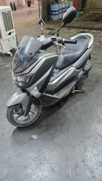 دراجه أن ماكس كايمه البيع سعرها ٧٠٠وبيهه مجال شراي ينتصل 07755281332