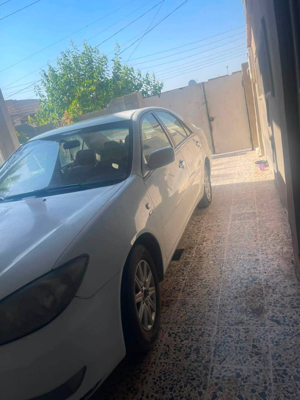 كامري 2006
خليجيه 
4  سلندر 
2400 
6قطع تبريد
دخل قماش
تلث قطع كلير وخشم البنيد 
شاشه
رقم بغداد 
التواصل 
***********
