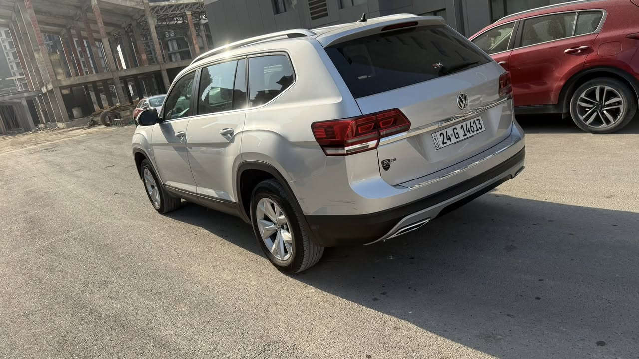 السلام عليكم للبيع فولكس واكن اطلس مديل 2019 سياره وارد امريكي حادثها مذكور بل منشور ورقم الشاصي موجود رقم دهوك السياره ماشيه 115 الف قابل للزياده عنوان السياره بغداد 
سعر السياره 205 ورقه وبيها مجال 
للاستفسار ***********
