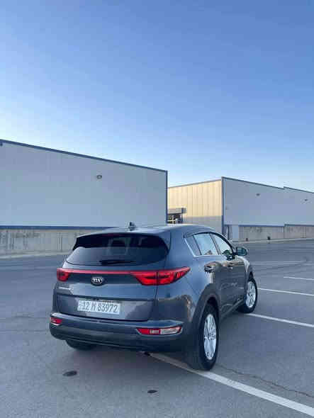 كيا سبورتج 2019 ماشيه 66 الف حيل جديده صبغ قطعتين ونص بدون دواخل رقم نينوى الجديد  قطعتين تبريد ثلج سنويه وهزه جديده شرط التحويل السعر 147 $$
***********
***********
